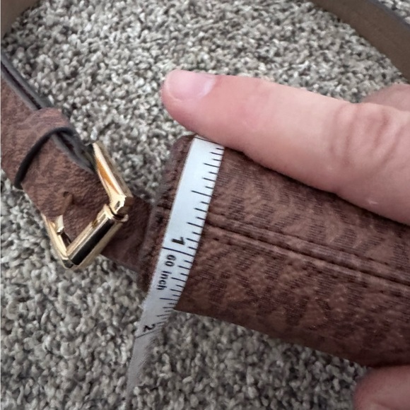 Michael Kors signature pront belt bag Size S/M - Picture 13 of 15